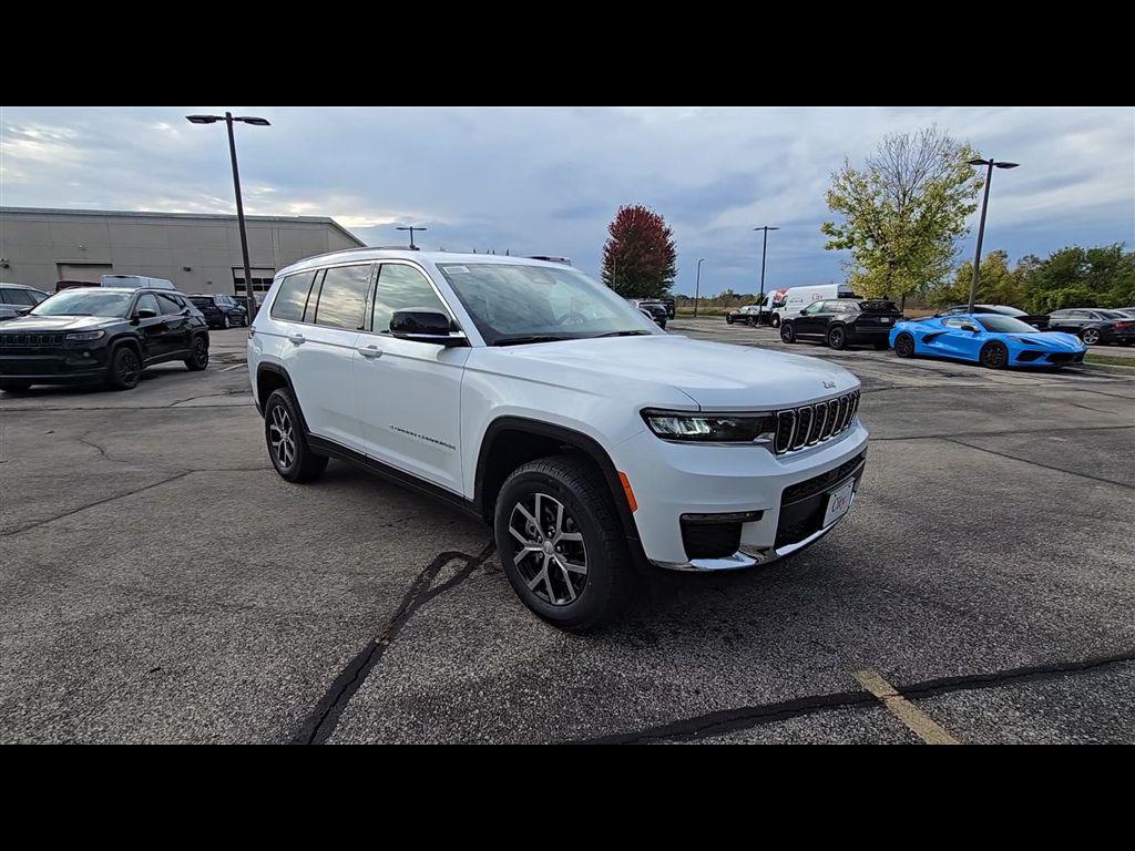 new 2025 Jeep Grand Cherokee L car, priced at $43,893