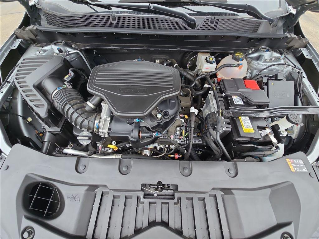 used 2025 Chevrolet Blazer car, priced at $33,790