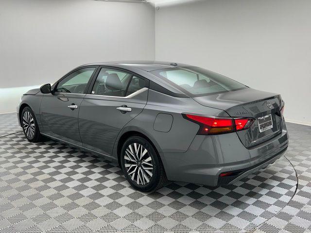used 2024 Nissan Altima car, priced at $17,995
