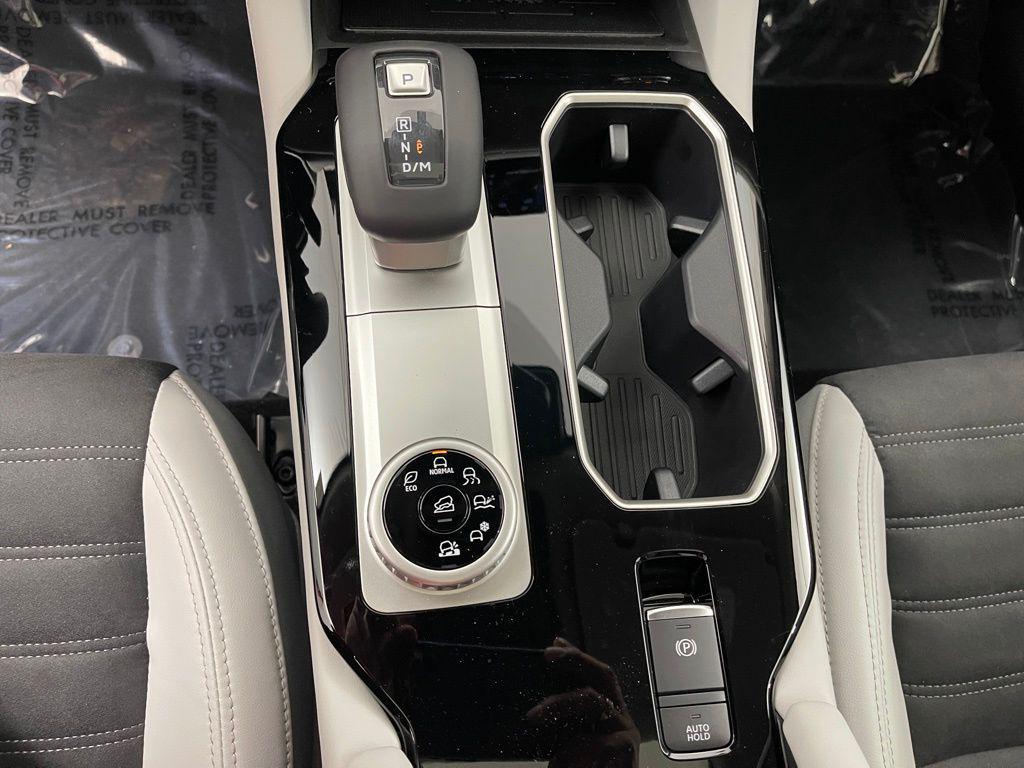 new 2025 Mitsubishi Outlander car, priced at $37,255