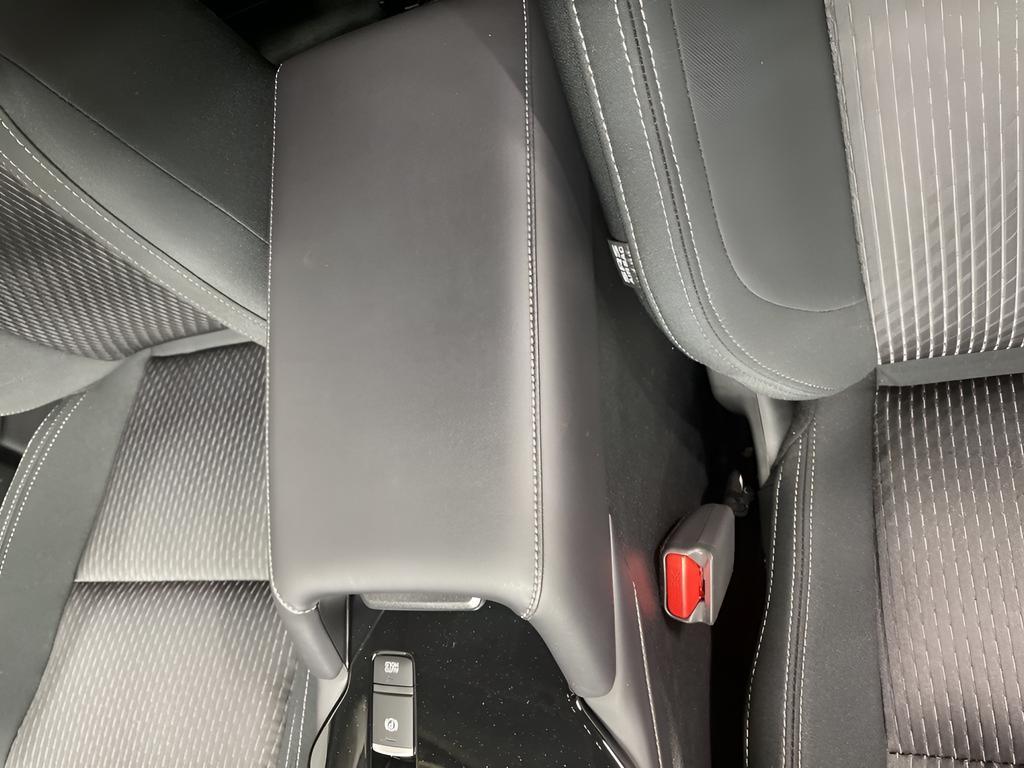 new 2026 Mitsubishi Outlander car, priced at $34,125