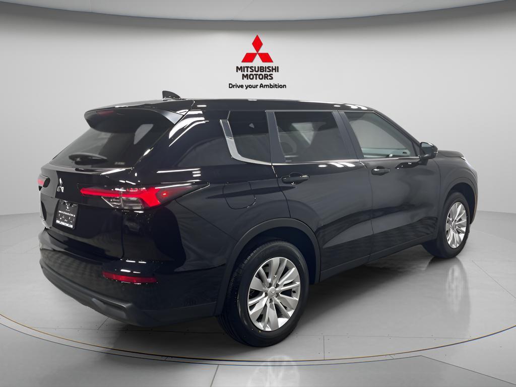 new 2026 Mitsubishi Outlander car, priced at $34,125