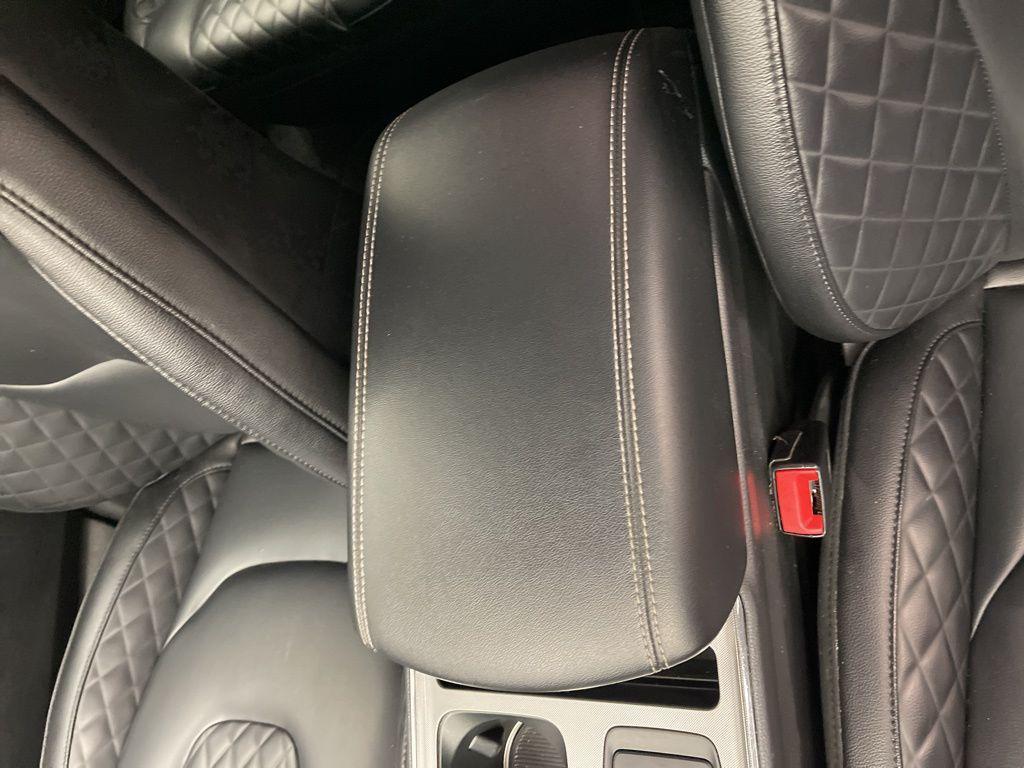 used 2024 Ford Edge car, priced at $23,695