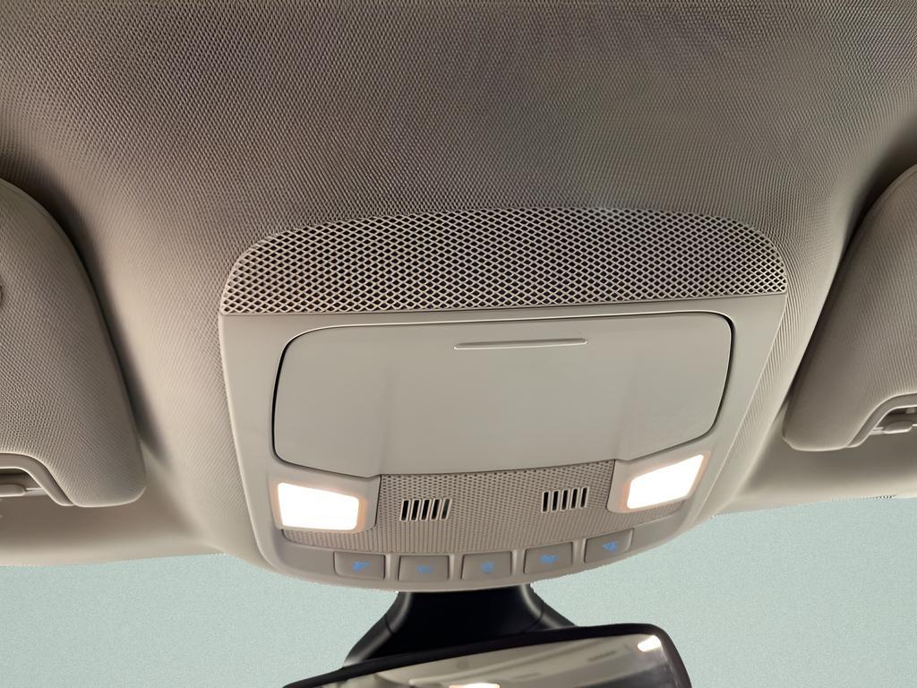 used 2024 Ford Edge car, priced at $24,985