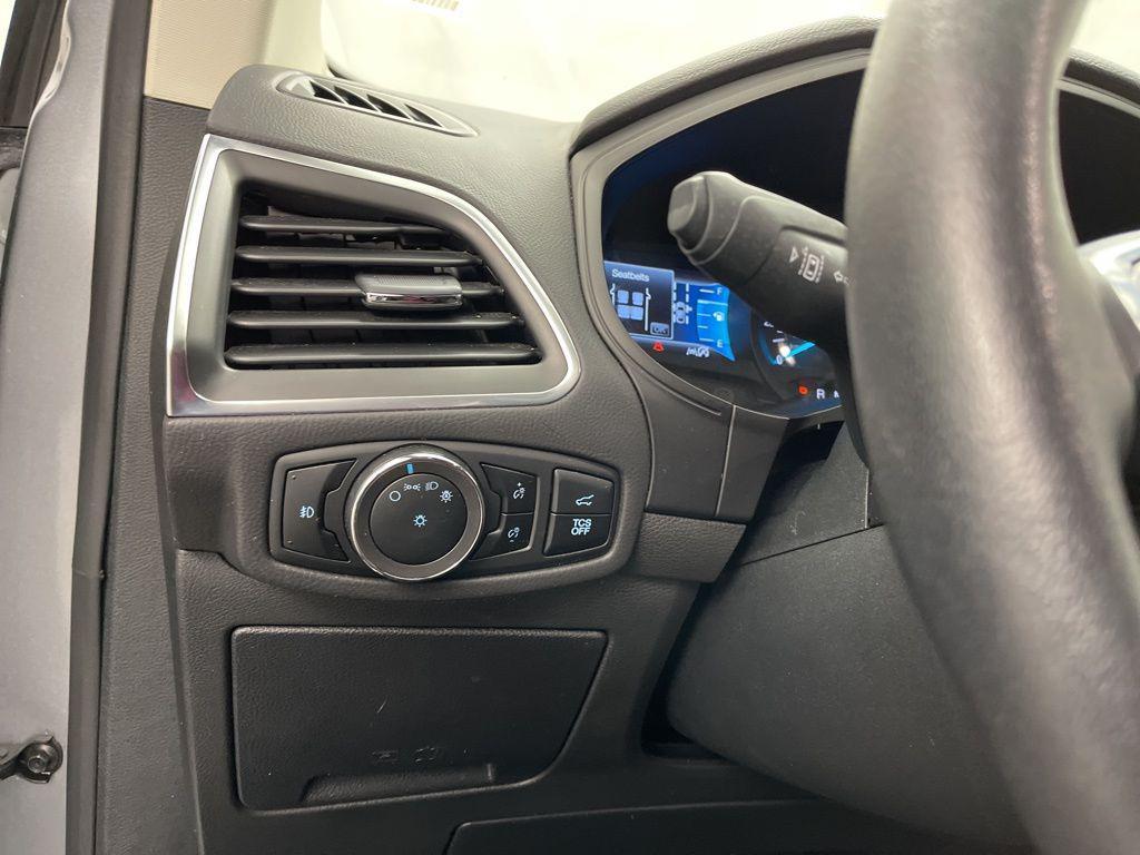 used 2024 Ford Edge car, priced at $23,695