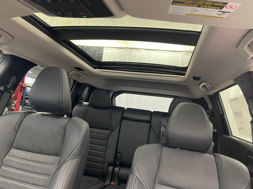 new 2025 Mitsubishi Outlander car, priced at $36,660