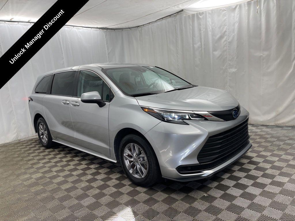 used 2024 Toyota Sienna car, priced at $35,595
