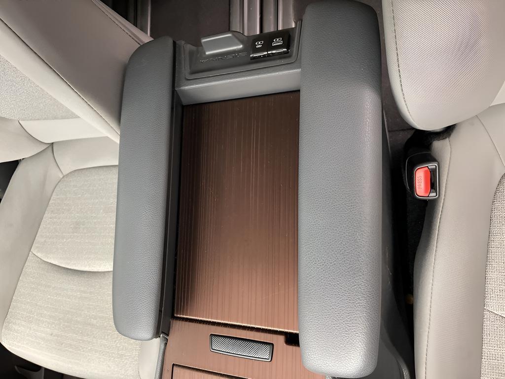 used 2024 Toyota Sienna car, priced at $36,395