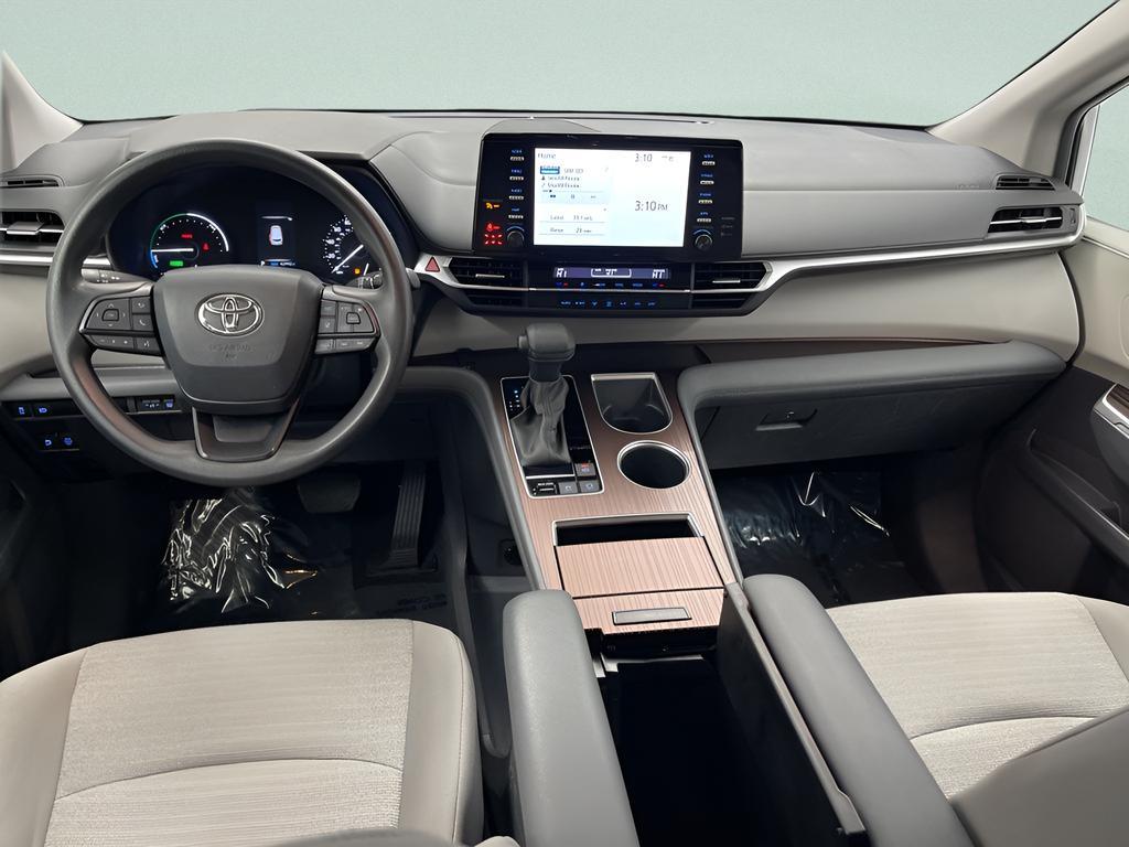 used 2024 Toyota Sienna car, priced at $36,395
