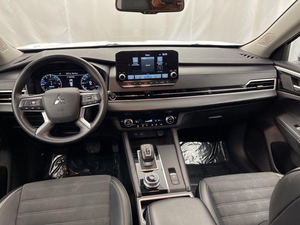 used 2024 Mitsubishi Outlander car, priced at $21,595