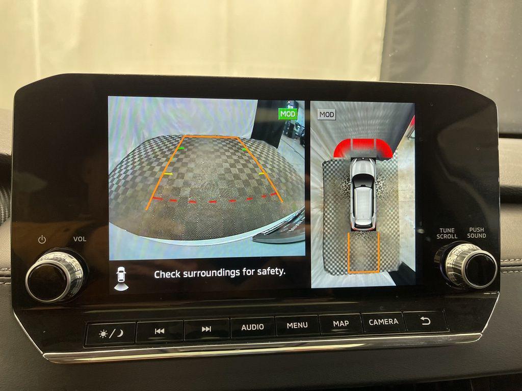 used 2024 Mitsubishi Outlander car, priced at $21,595