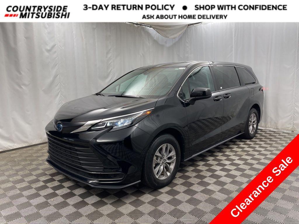used 2024 Toyota Sienna car, priced at $36,495