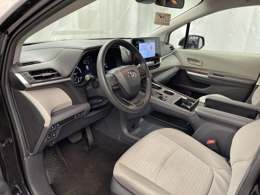 used 2024 Toyota Sienna car, priced at $36,495