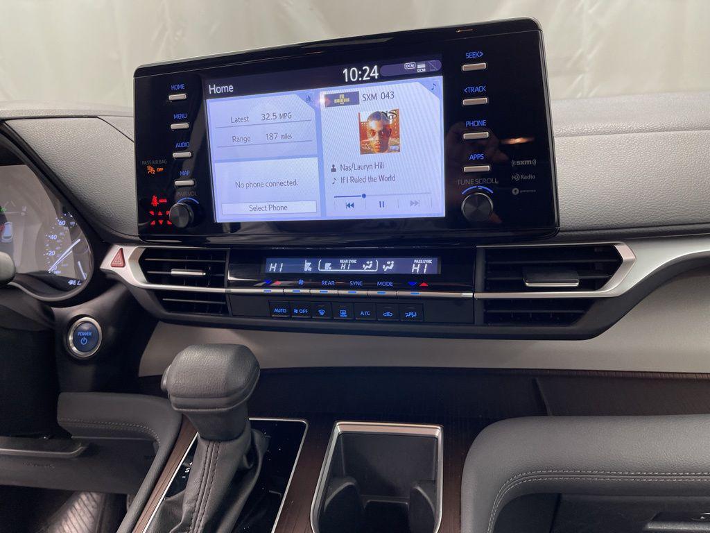 used 2024 Toyota Sienna car, priced at $36,495