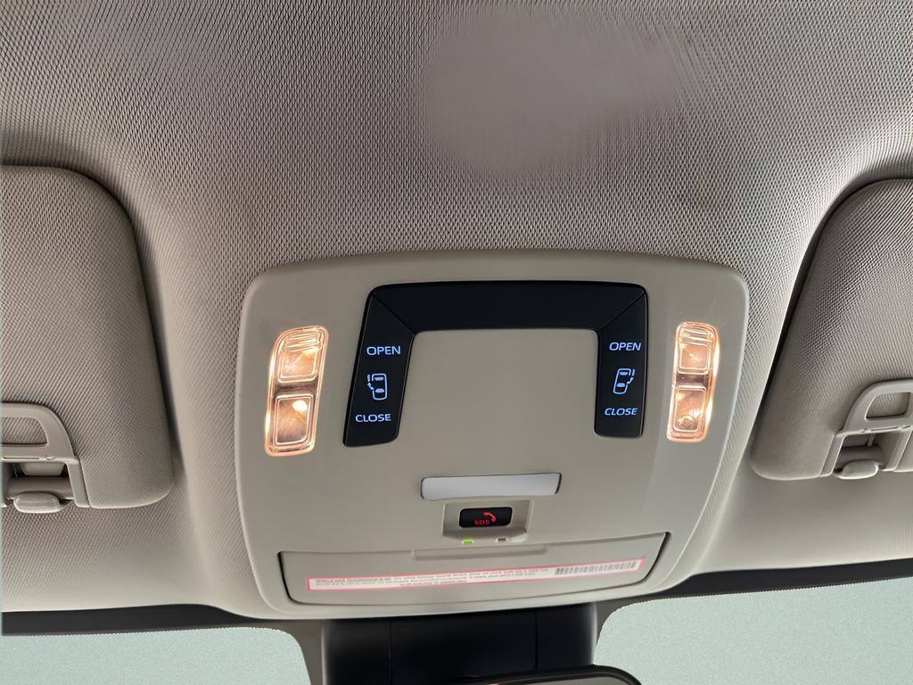 used 2024 Toyota Sienna car, priced at $35,895