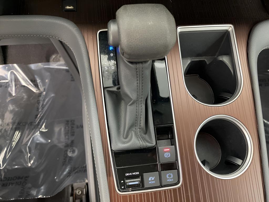 used 2024 Toyota Sienna car, priced at $35,895