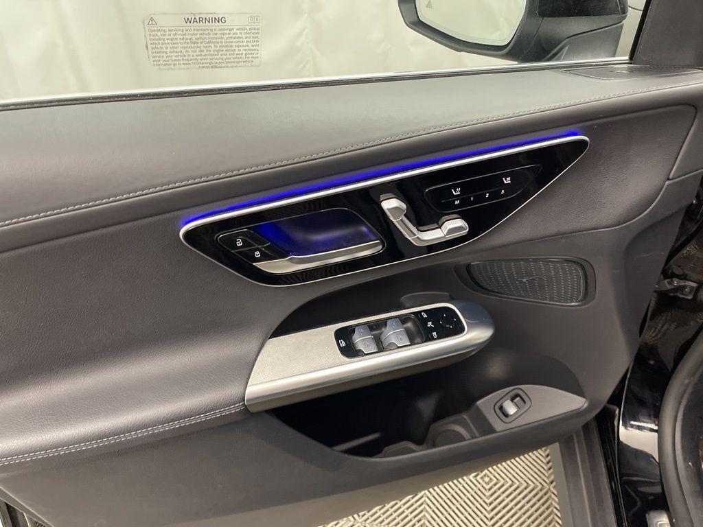 used 2024 Mercedes-Benz GLC 300 car, priced at $37,895