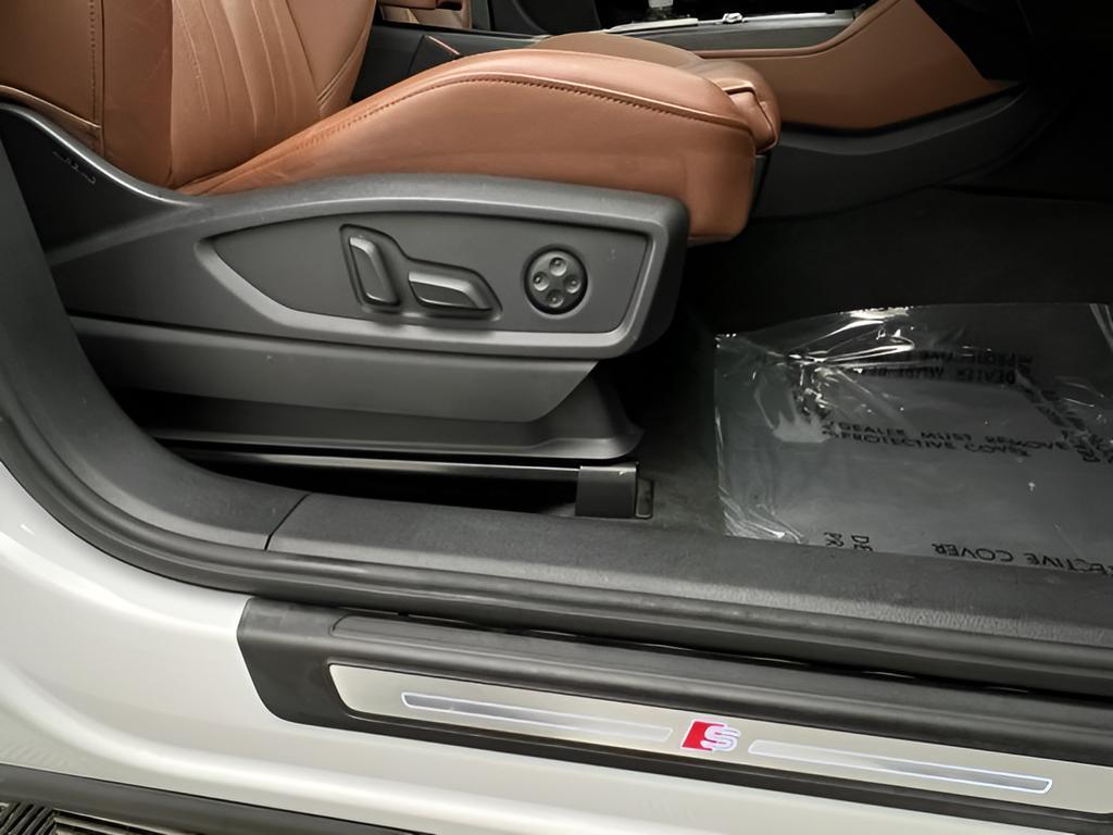 used 2024 Audi Q5 car, priced at $28,985