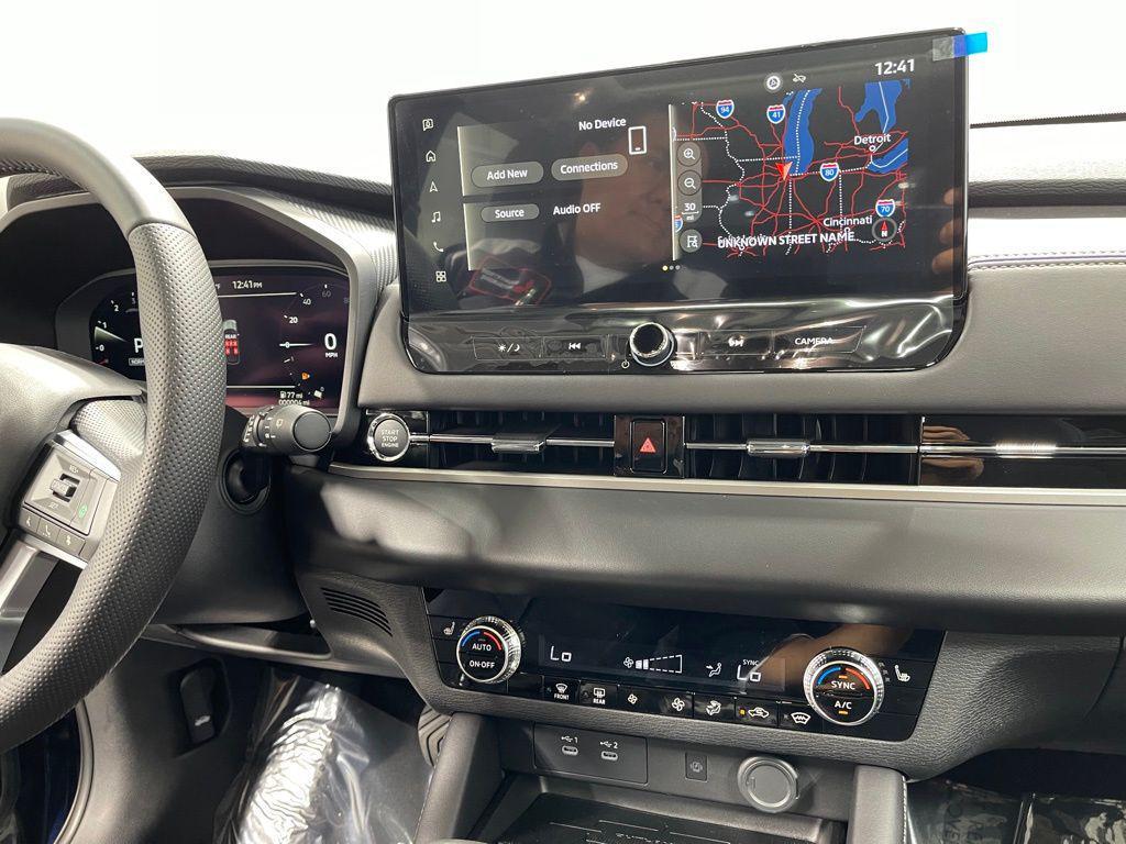 new 2025 Mitsubishi Outlander car, priced at $36,750