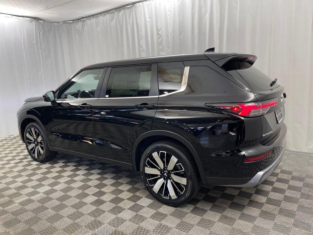 new 2025 Mitsubishi Outlander car, priced at $36,660