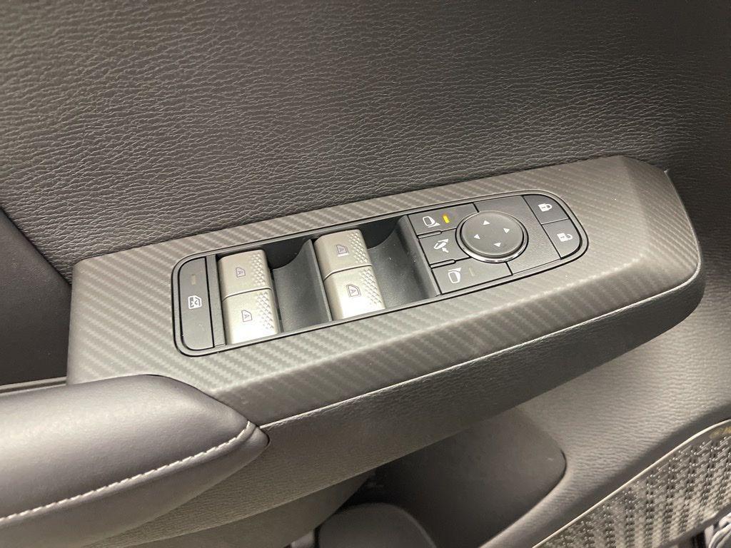 new 2025 Mitsubishi Outlander car, priced at $36,660