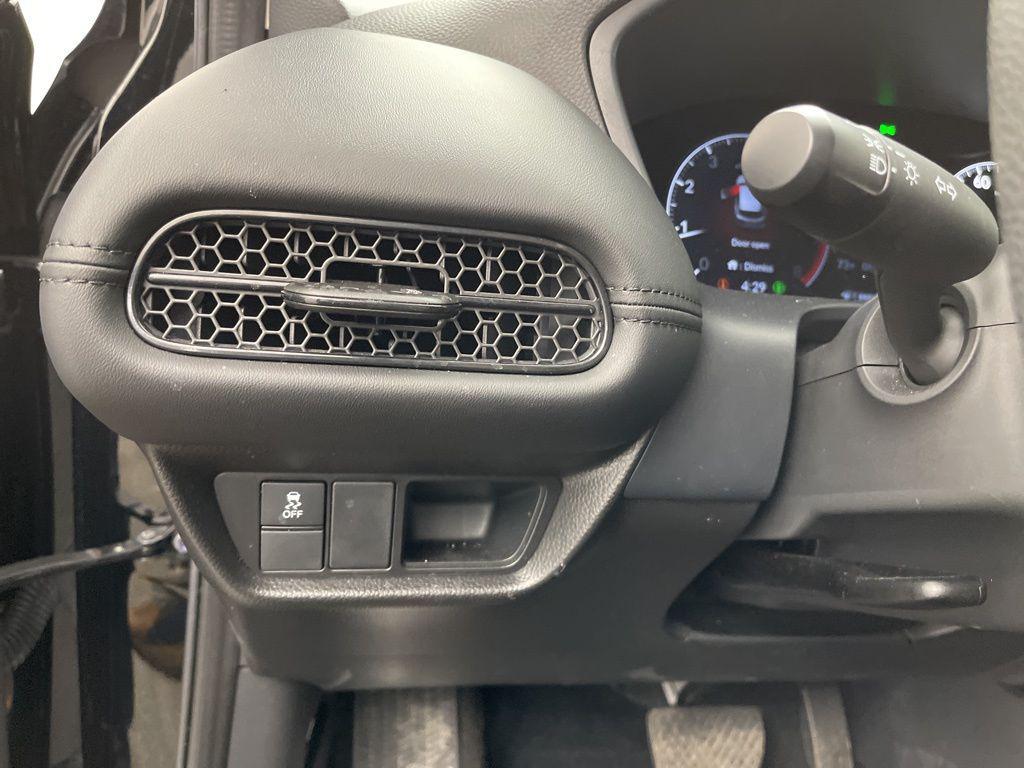 used 2025 Honda HR-V car