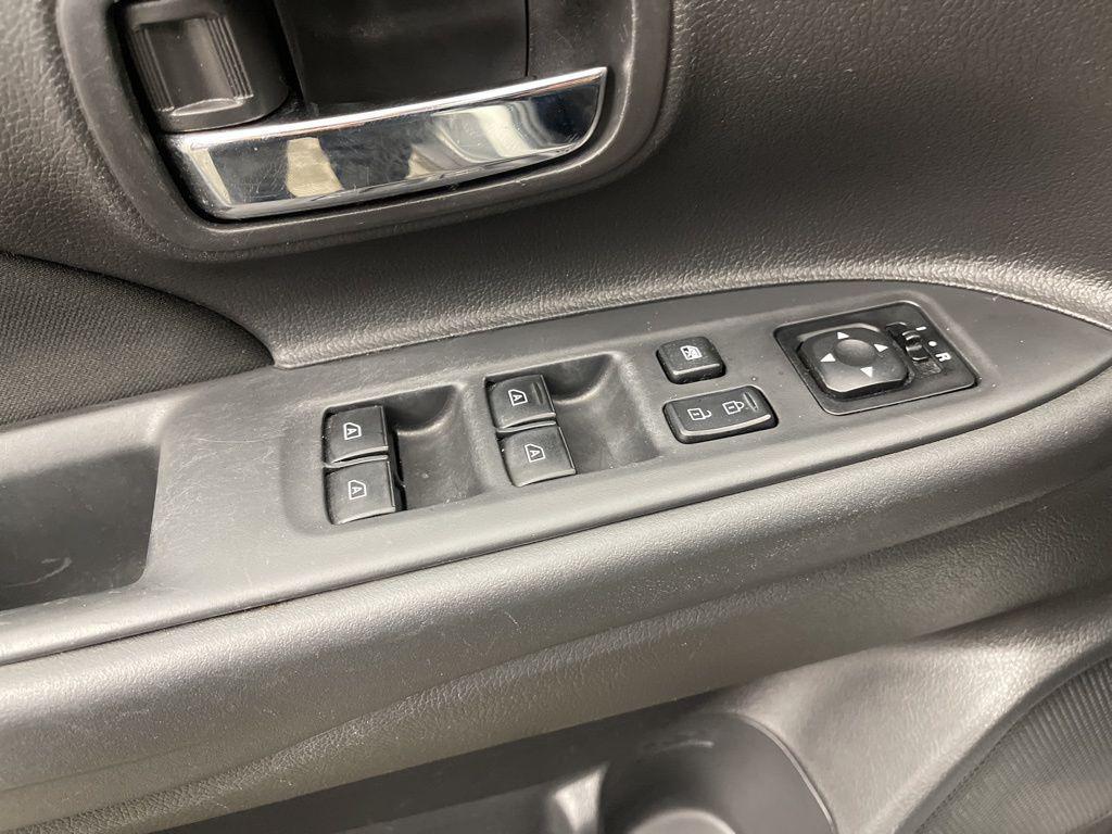 used 2020 Mitsubishi Outlander car, priced at $13,985