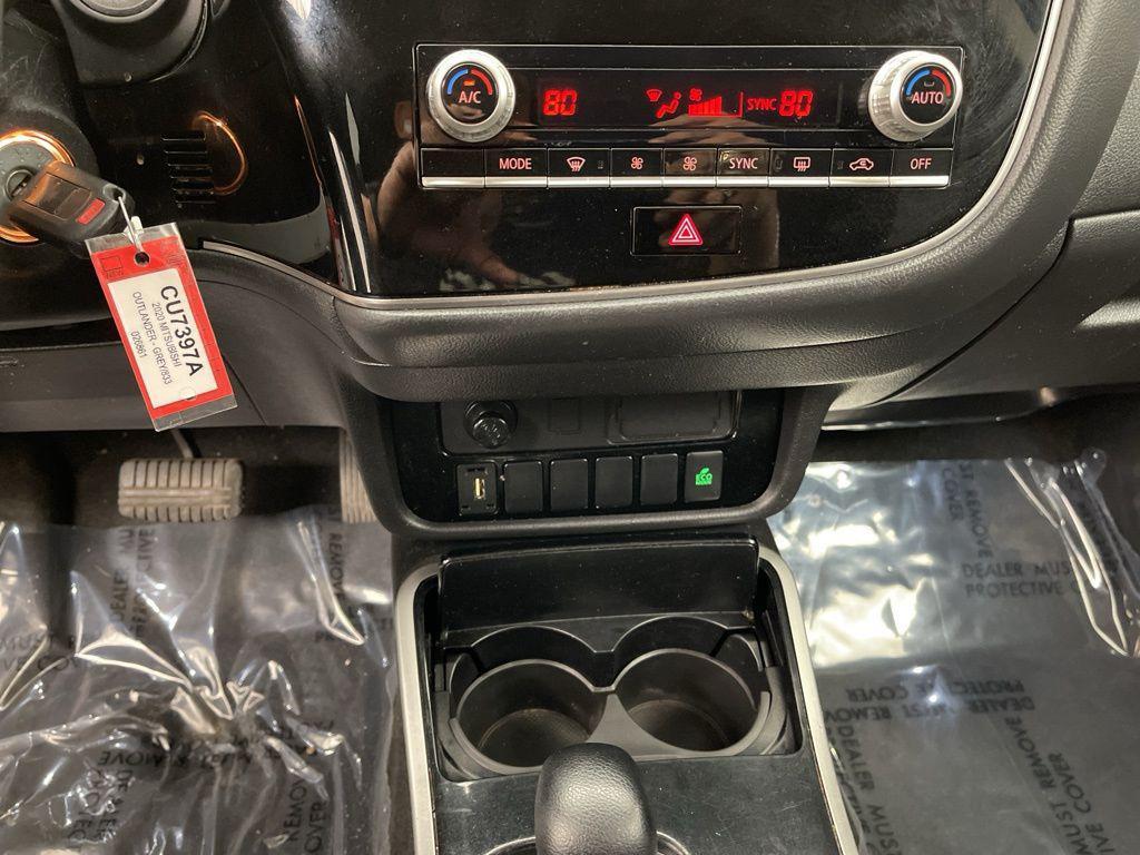 used 2020 Mitsubishi Outlander car, priced at $13,985