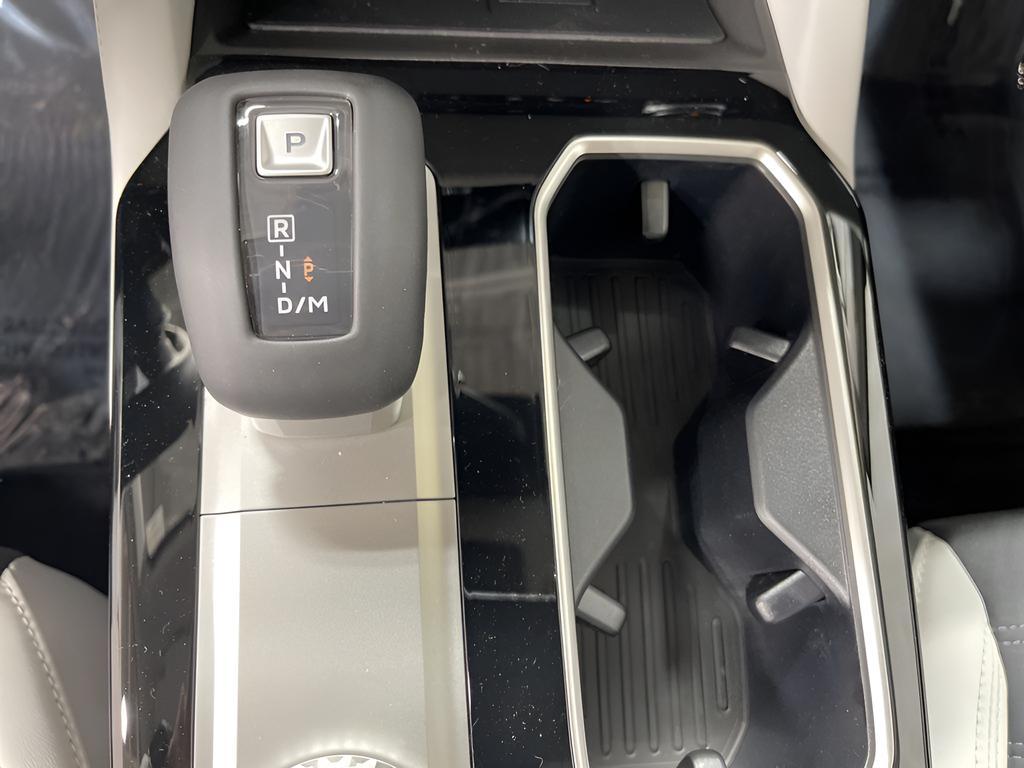 new 2026 Mitsubishi Outlander car, priced at $42,845