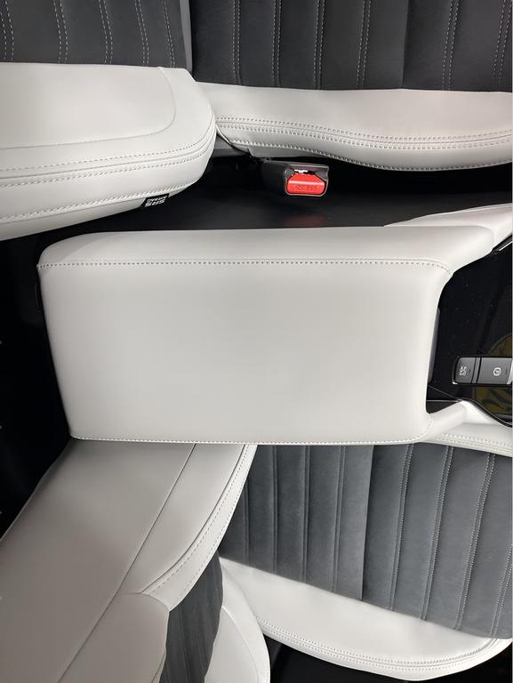 new 2026 Mitsubishi Outlander car, priced at $42,845