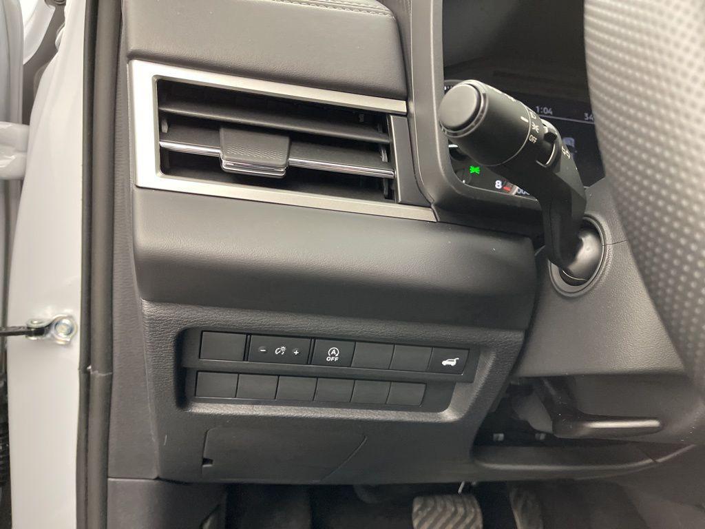 new 2026 Mitsubishi Outlander car, priced at $41,985