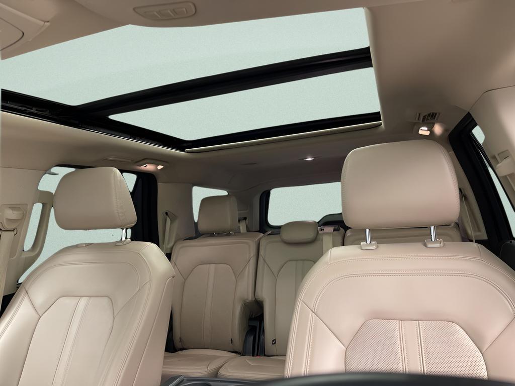 used 2024 Ford Expedition car, priced at $42,985