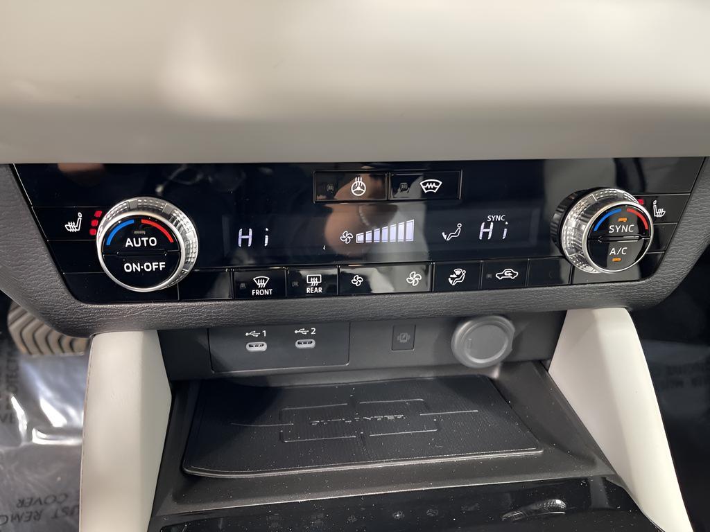 new 2026 Mitsubishi Outlander car, priced at $39,545