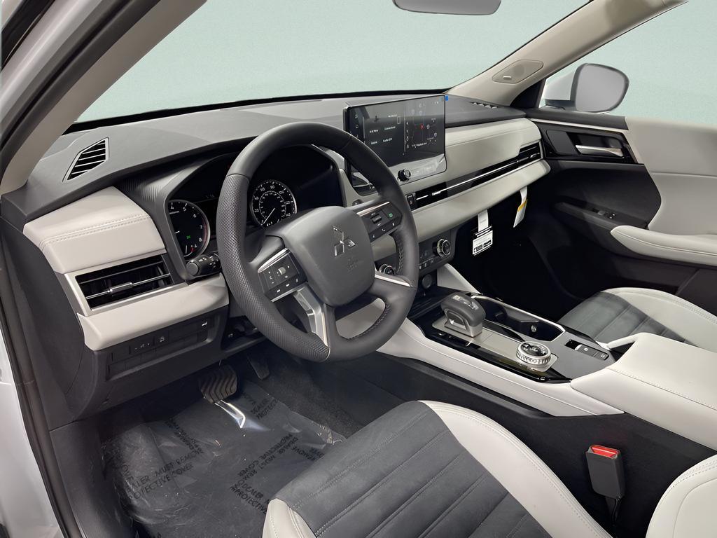new 2026 Mitsubishi Outlander car, priced at $39,545