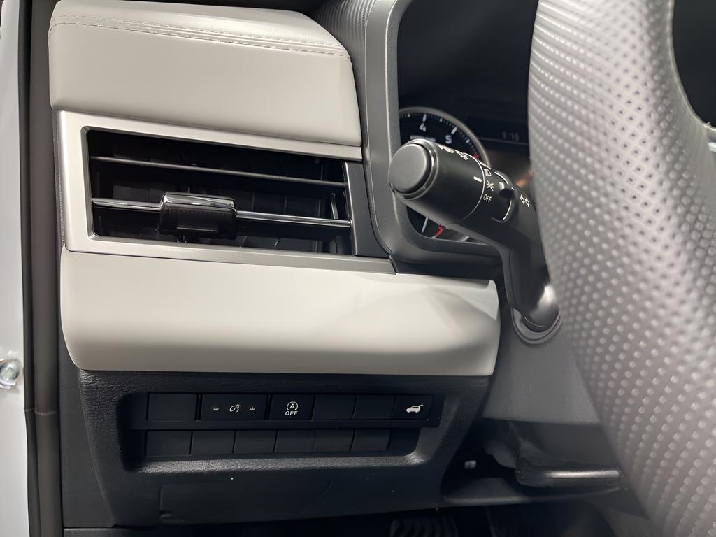 new 2026 Mitsubishi Outlander car, priced at $39,545