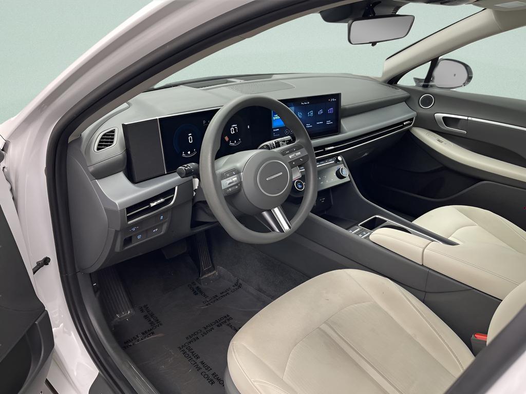 used 2025 Hyundai Sonata car, priced at $22,595