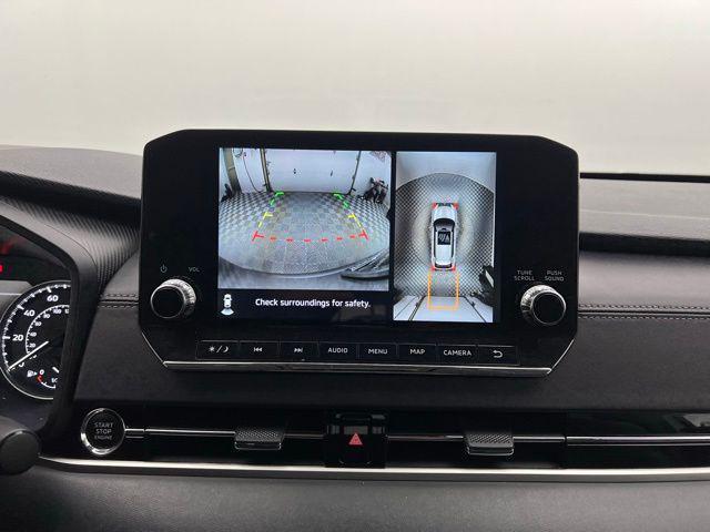 used 2024 Mitsubishi Outlander car, priced at $22,385