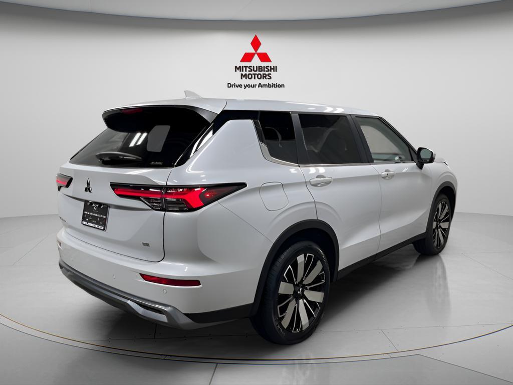 new 2026 Mitsubishi Outlander car, priced at $42,845