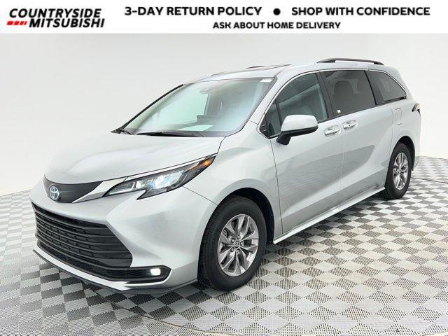 used 2025 Toyota Sienna car, priced at $41,985
