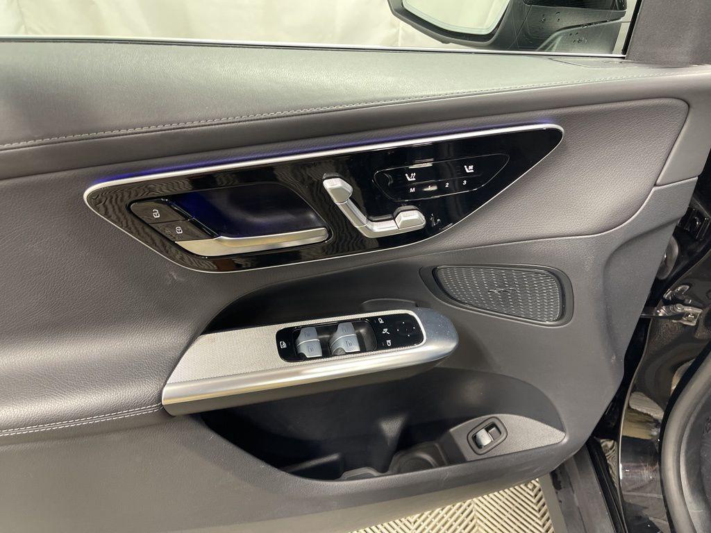 used 2024 Mercedes-Benz GLC 300 car, priced at $35,995