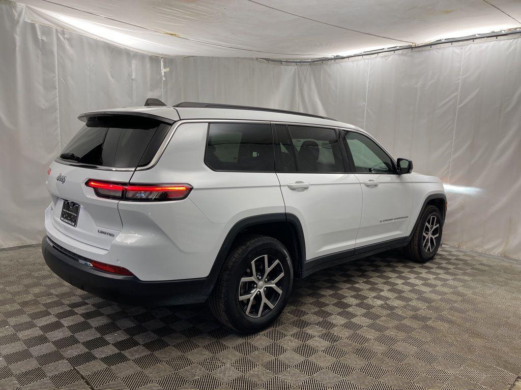 used 2024 Jeep Grand Cherokee L car, priced at $27,395