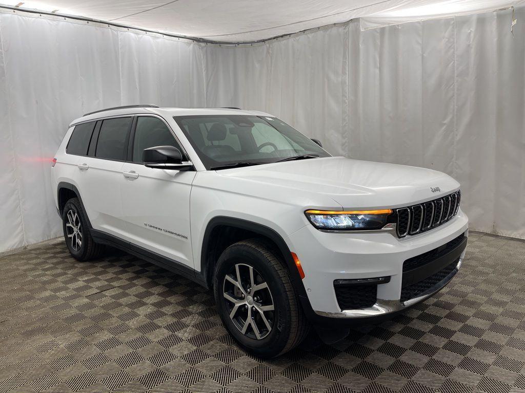 used 2024 Jeep Grand Cherokee L car, priced at $27,395