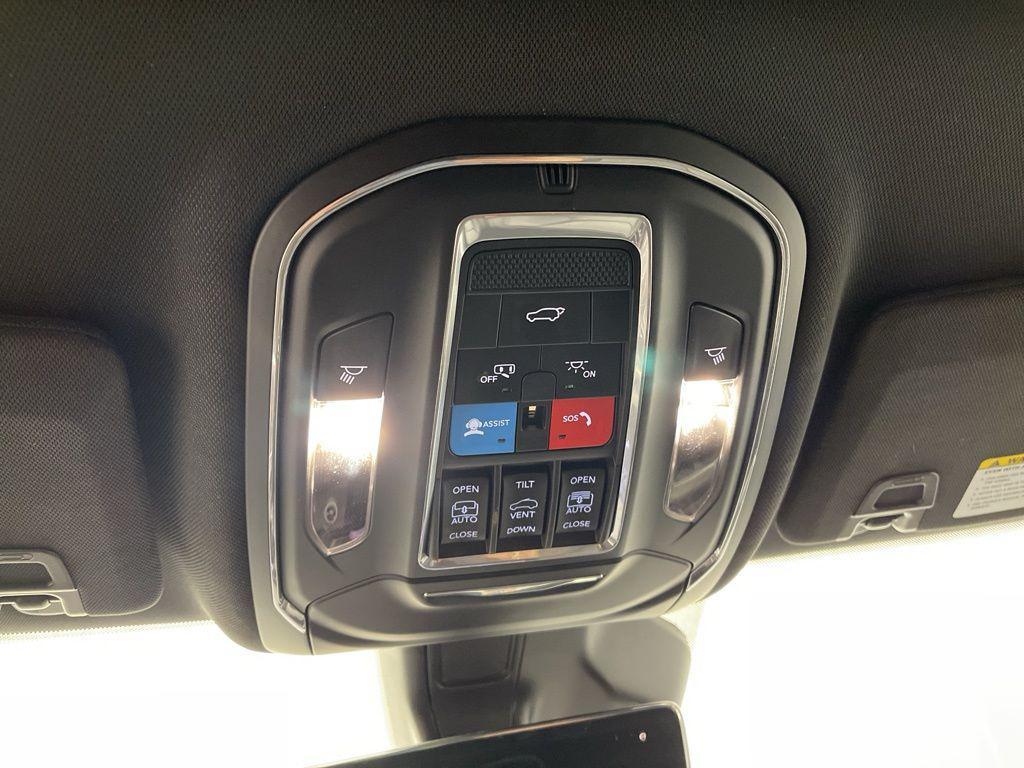 used 2024 Jeep Grand Cherokee L car, priced at $27,395