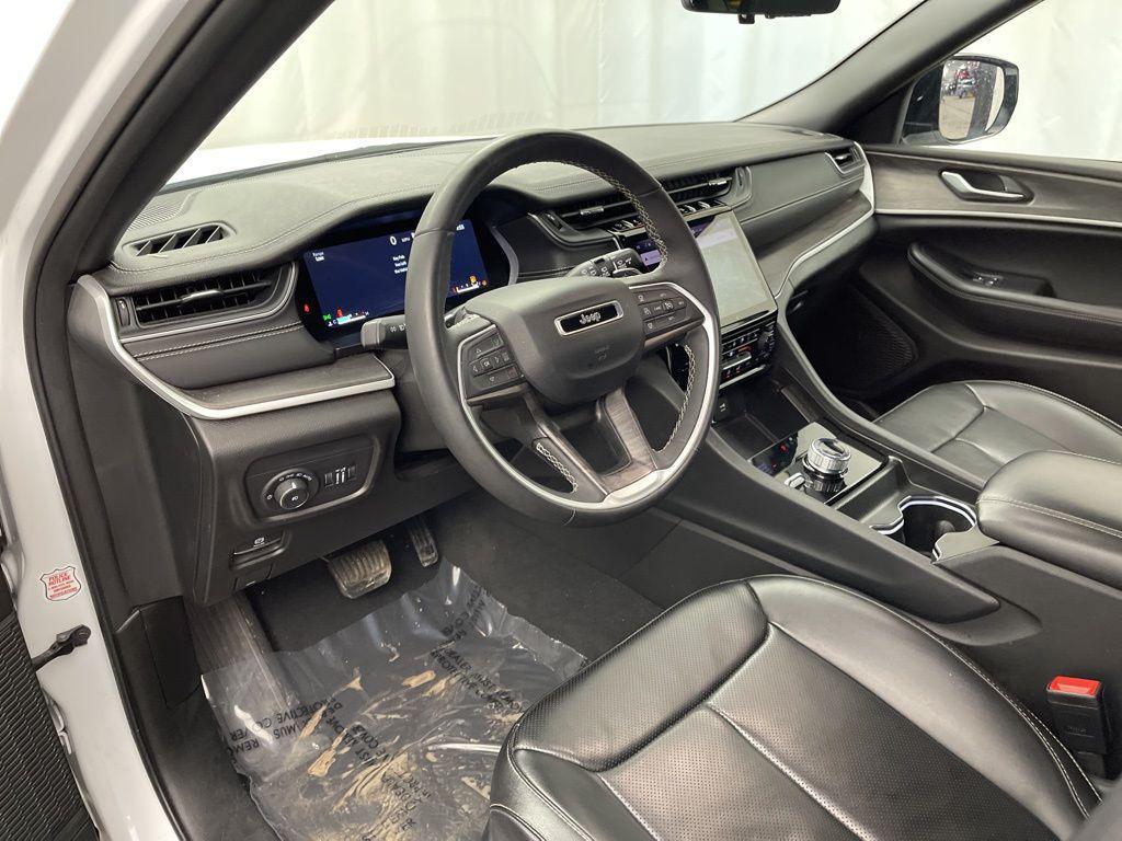 used 2024 Jeep Grand Cherokee L car, priced at $27,395