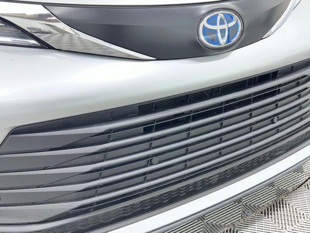 used 2025 Toyota Sienna car, priced at $41,795