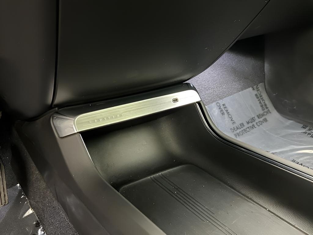 used 2024 Cadillac LYRIQ car, priced at $36,595