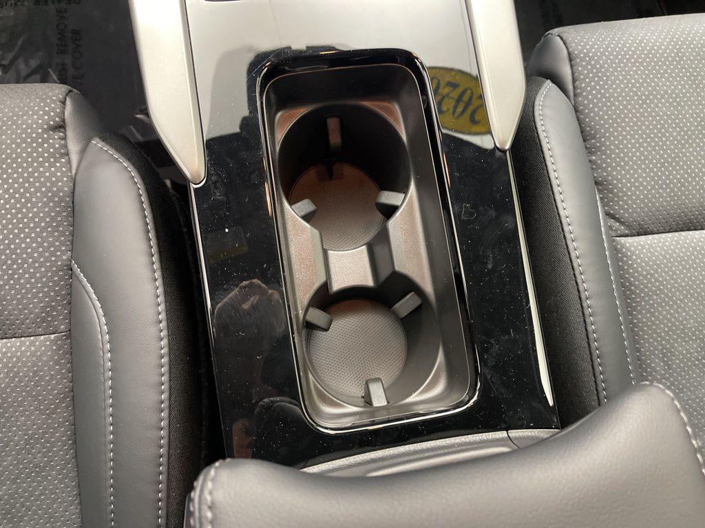 new 2026 Mitsubishi Eclipse Cross car, priced at $30,985