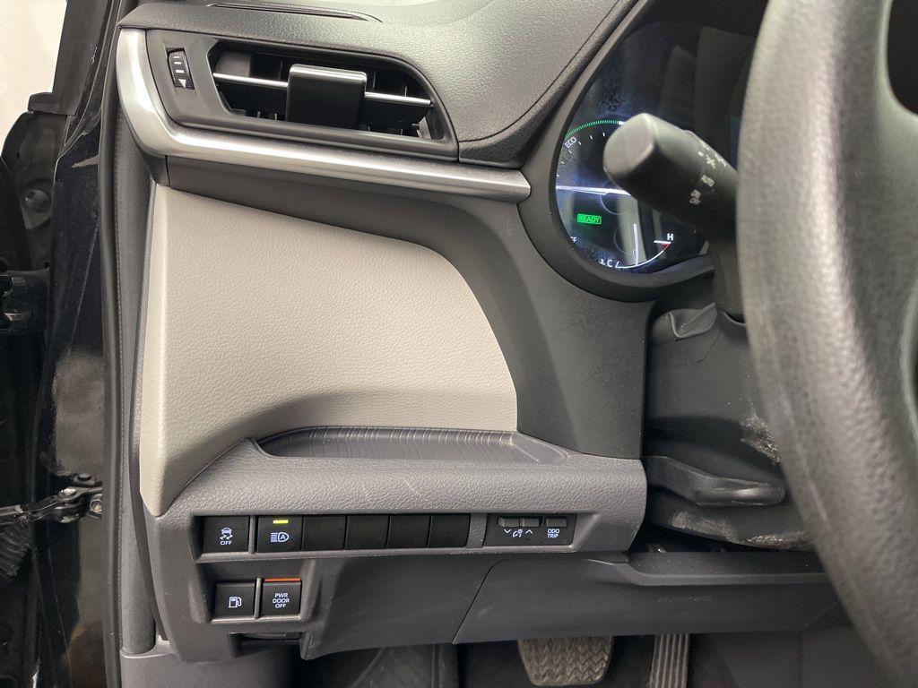 used 2024 Toyota Sienna car, priced at $34,825