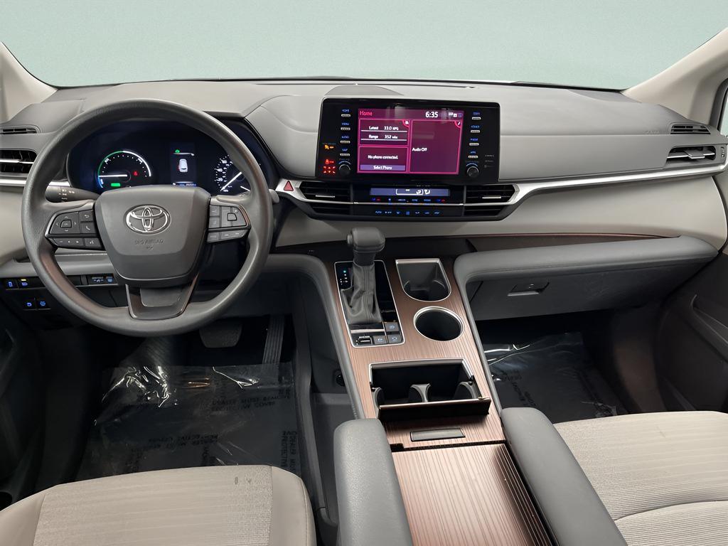 used 2024 Toyota Sienna car, priced at $36,985