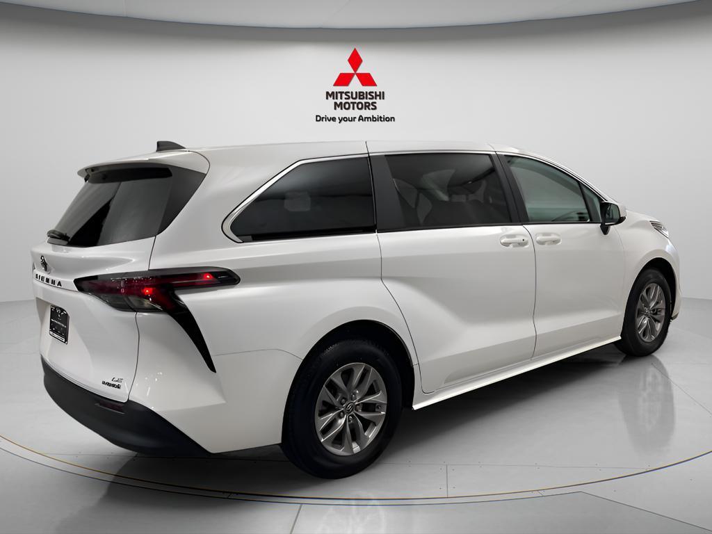 used 2024 Toyota Sienna car, priced at $36,985